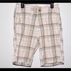Hollister Plaid flat front shorts